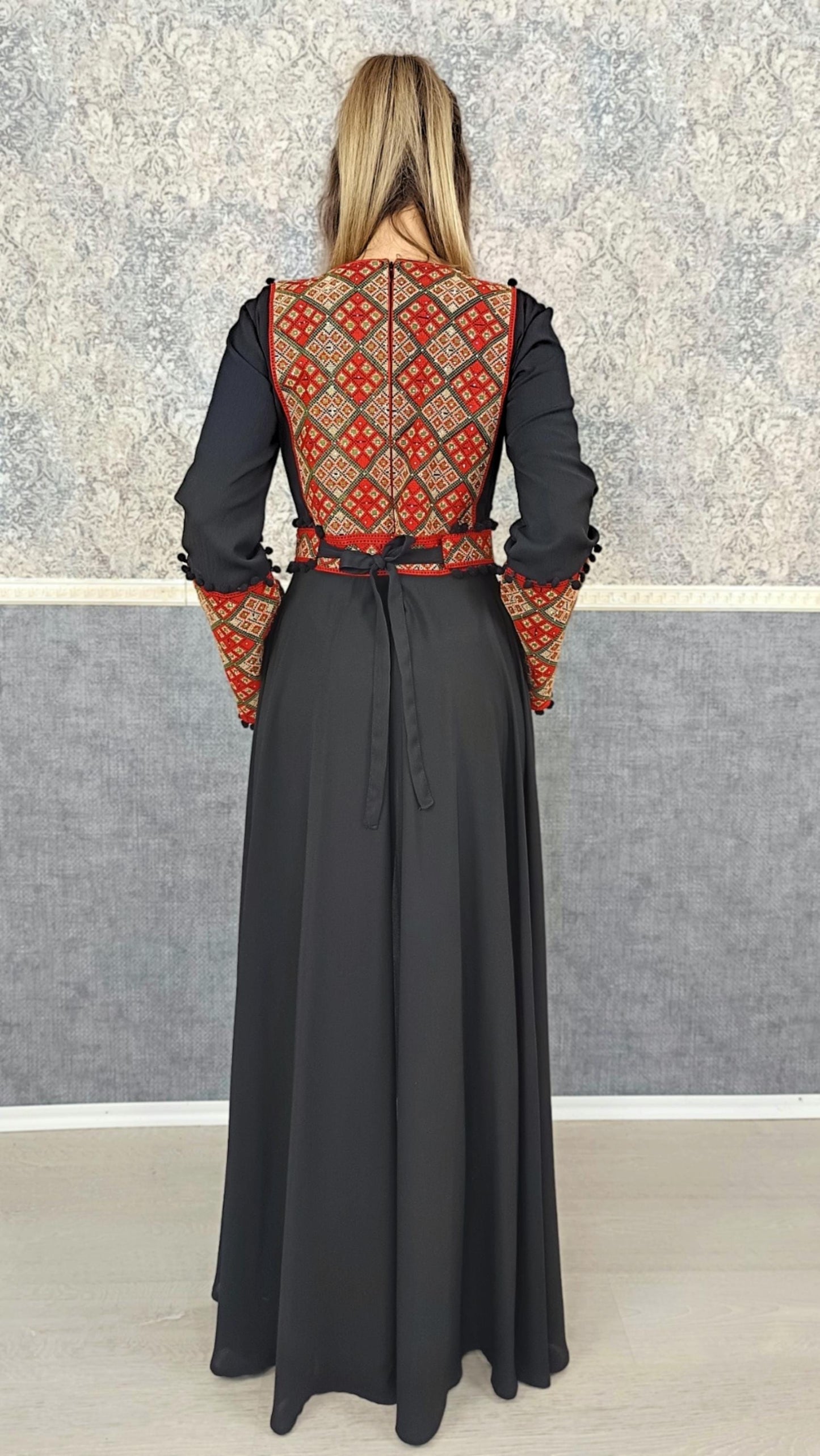 Luxus Overall | Fliegeranzug | Kaftan Frauen | Kaftan | Takschita | marokkanische kaftan | bindalli | Dubai | Henna Kleid | Palestnian dress