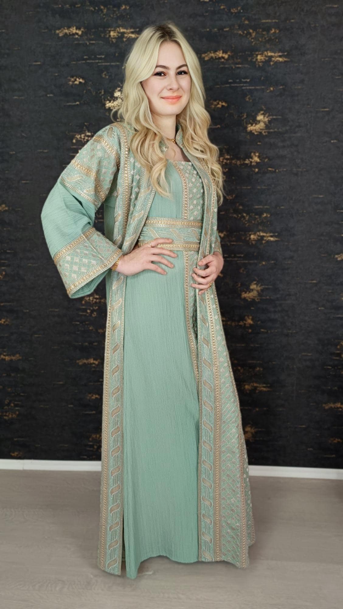 Bestickter Kaftan,Kaftan Frauen,Kaftan Hellgrün,(h),Abendkleid,Hochzeit,marokkanische kaftan/Arabisch Kaftan,Takshita,Henna Kleid,abaya