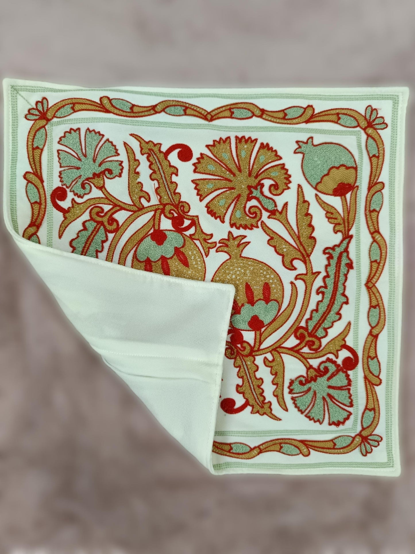 Bestickter Kissenbezug | Kissenbezug 40x40 | Kissenhülle Stickerei | Dekokissen | Boho Kissenbezug bestickt | Moderner Kissenbezug