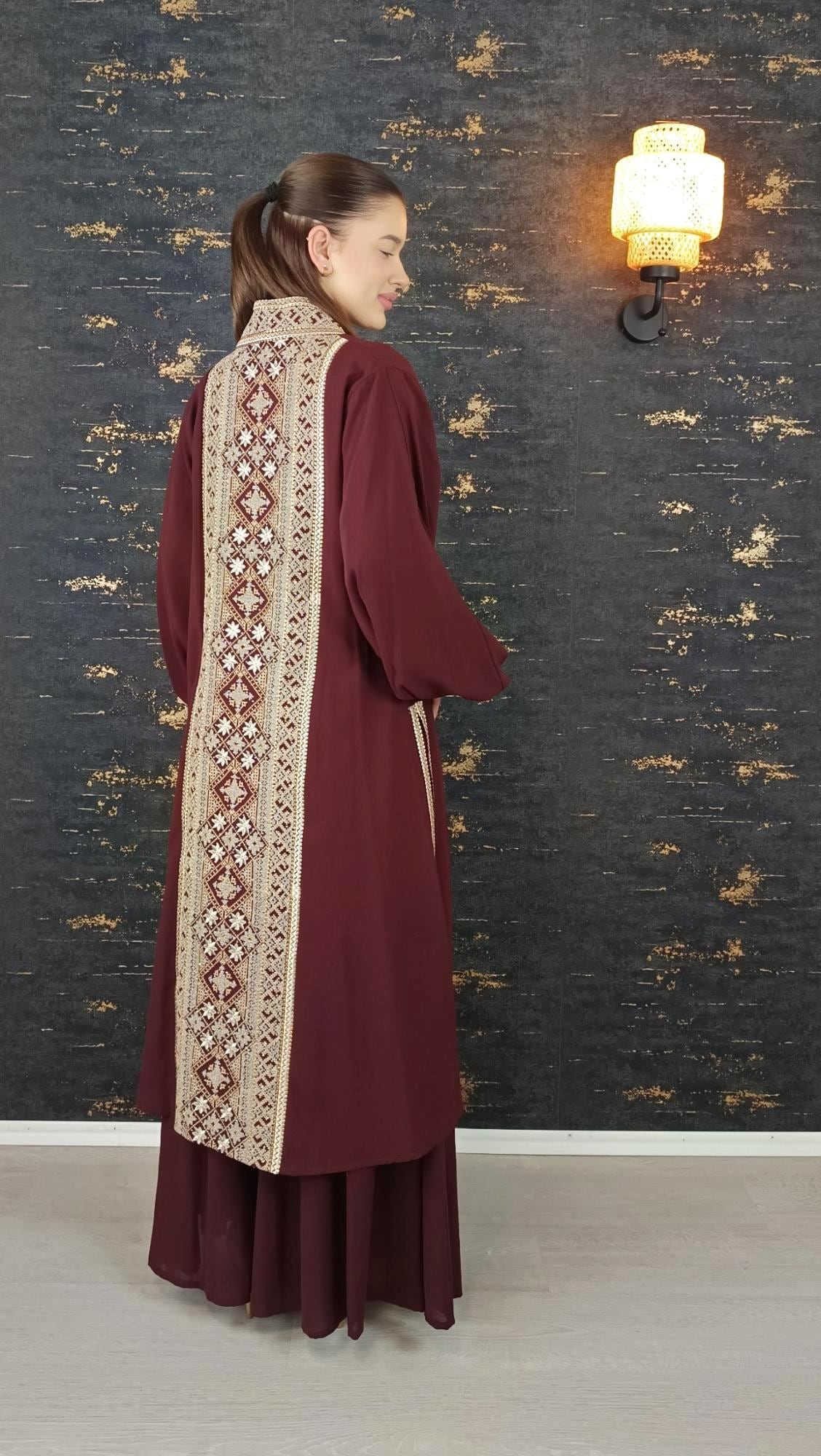 Overall Sindibad mit Abaya, weinrot, Hochzeit, Hosenanzug, Jumpsuit, Dubai Kaftan, Hennakleid, Kaftan Dress, Kaftan Frauen, Abendkleid