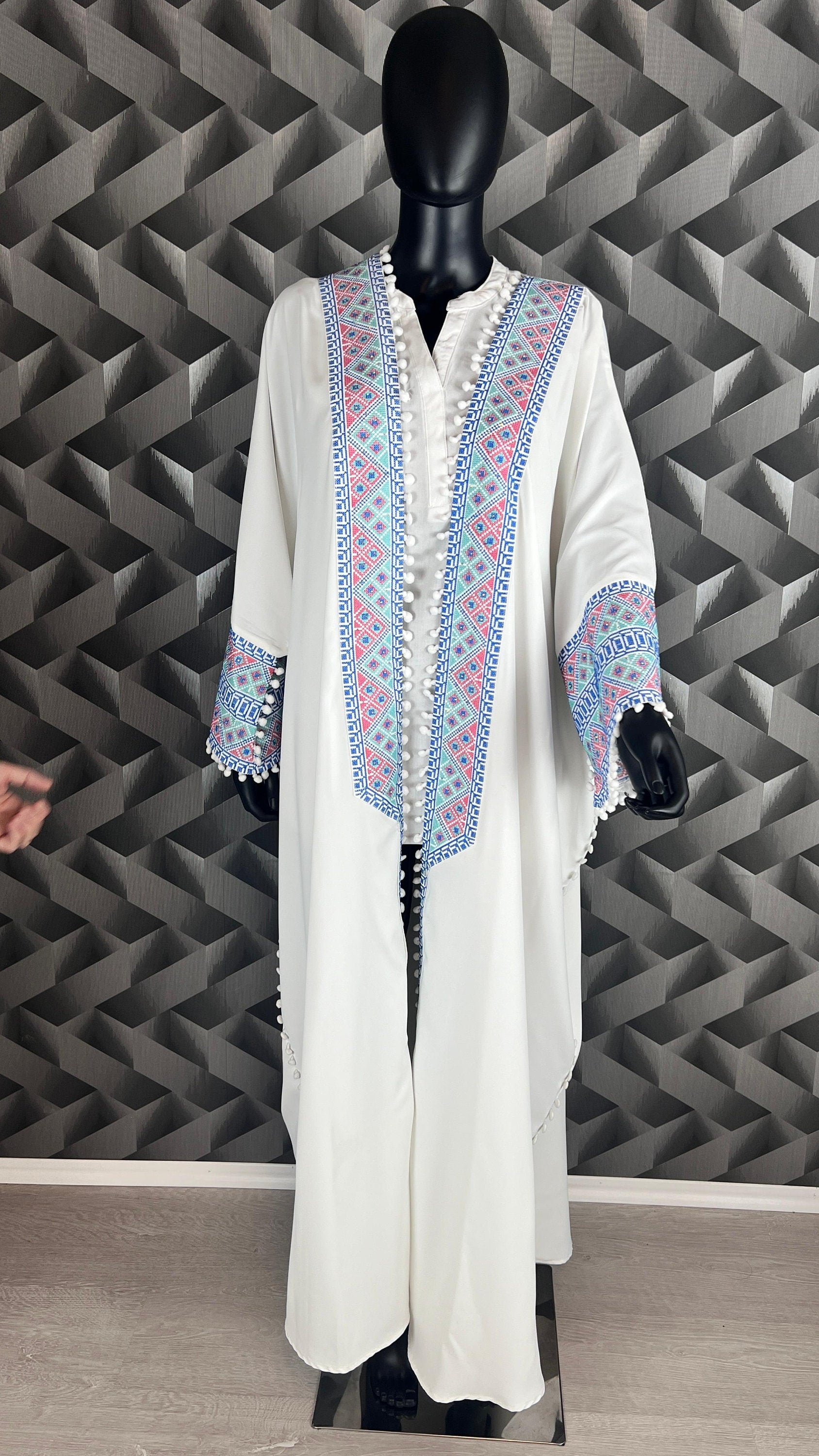 bestickter Kaftan | Bischt Besme | Abaya | Kaftan | Ramadan | Henna Abaya | Kaftan Frauen | Abaya Damen |  Palästina Robe | Arabische Abaya (etsy image id: 5665389770)