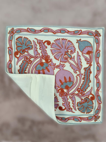 Bestickter Kissenbezug | Kissenbezug 40x40 | Kissenhülle Stickerei | Dekokissen | Boho Kissenbezug bestickt | Moderner Kissenbezug __etsy:6191256274