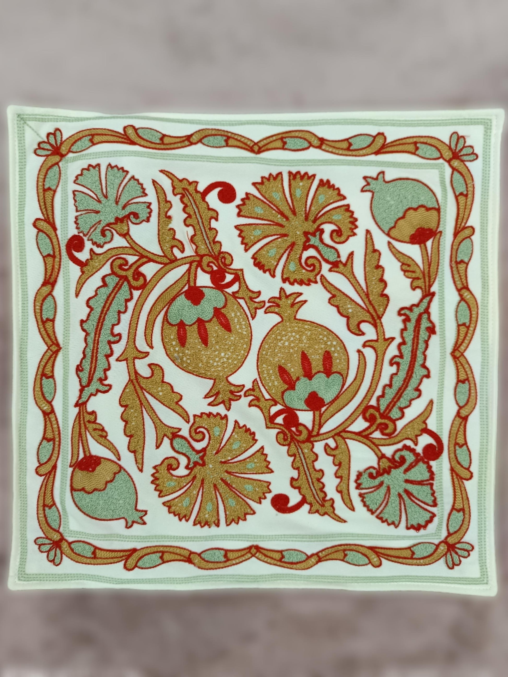 Bestickter Kissenbezug | Kissenbezug 40x40 | Kissenhülle Stickerei | Dekokissen | Boho Kissenbezug bestickt | Moderner Kissenbezug __etsy:6191325210