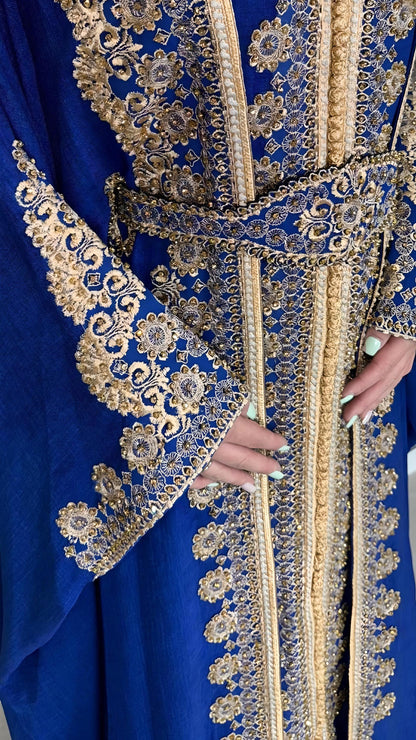 Kaftan Jasmin mit Abaya, royalblau, Butterfly Ärmel, Gold Stickerei, Verlobung, arabischer Kaftan, Jalabiya, Hennakleid, Festkleid, Takshita (etsy image id: 6197275384)