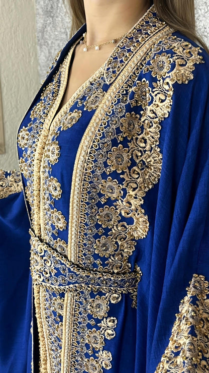 Kaftan Jasmin mit Abaya, royalblau, Butterfly Ärmel, Gold Stickerei, Verlobung, arabischer Kaftan, Jalabiya, Hennakleid, Festkleid, Takshita (etsy image id: 6197275488)