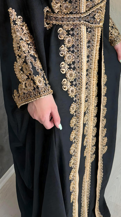 Kaftan Jasmin mit Abaya, schwarz, Butterfly Ärmel, Gold Stickerei, Verlobung, arabischer Kaftan, Jalabiya, Hennakleid, Festkleid, Takshita (etsy image id: 6244491471)