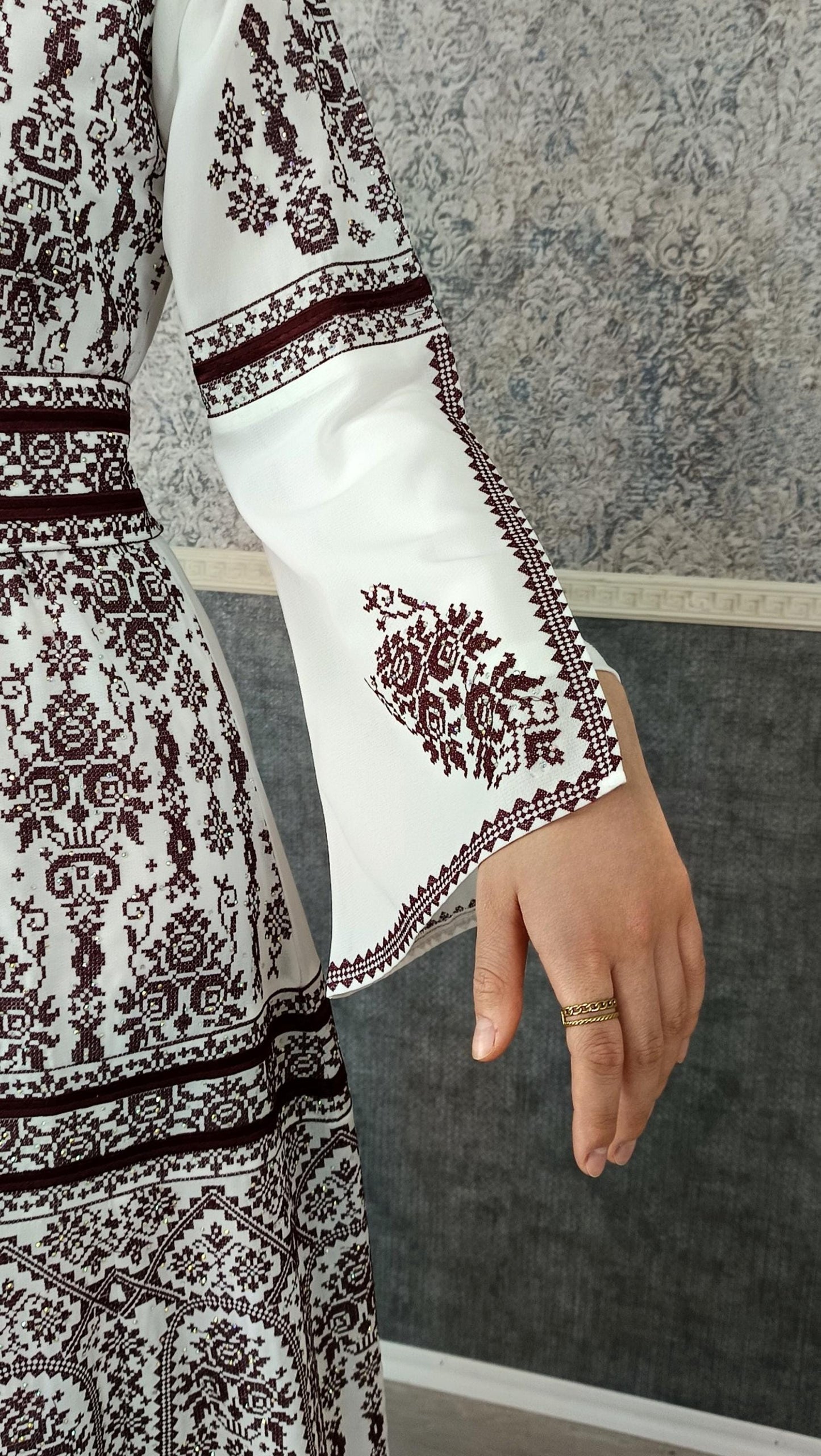 Bestickter Kaftan,Kaftan Frauen,Kaftan,abaya,Abenkleid,Hochzeit,marokkanische,Arabisch,Dubai Kaftan,Henna Kleid,Palästinensische kaftan (etsy image id: 6379984392)