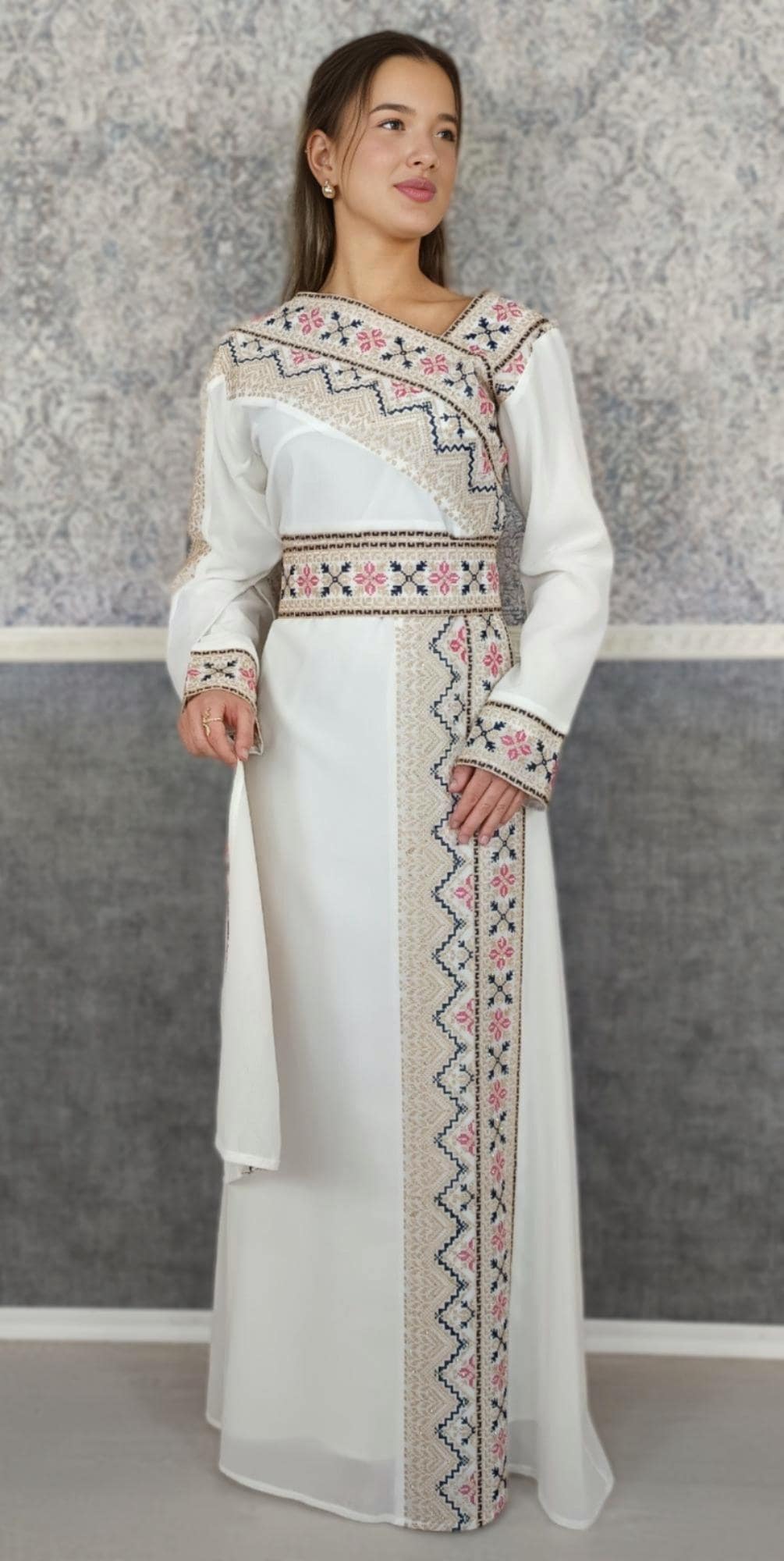 Bestickter Kaftan,Kaftan Frauen,Kaftan,abaya,Abenkleid,Hochzeit,marokkanische,Arabisch,Dubai Kaftan,Henna Kleid,Golnaar (etsy image id: 6430253276)
