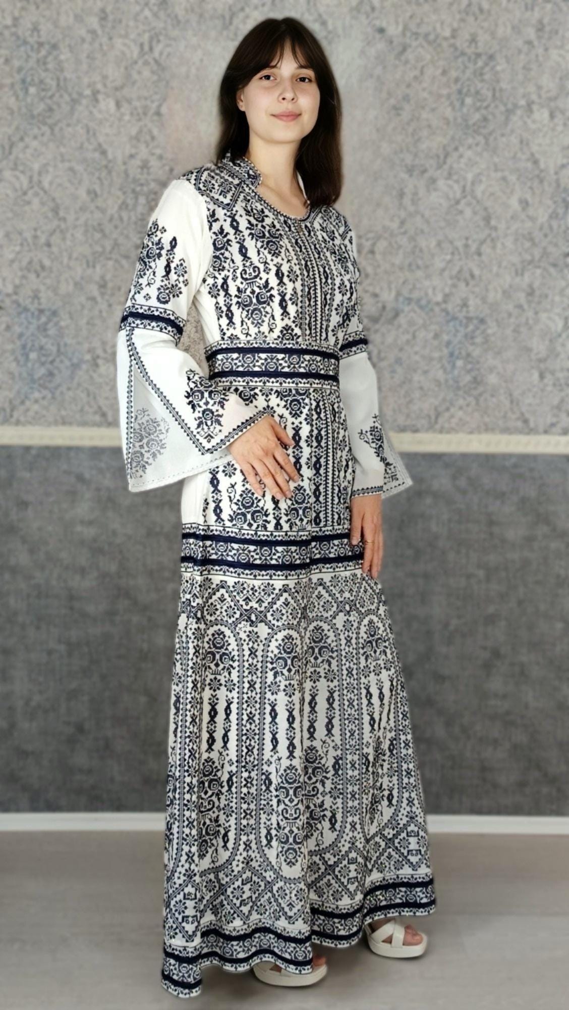 Bestickter Kaftan,Kaftan Frauen,Kaftan,abaya,Abenkleid,Hochzeit,marokkanische,Arabisch,Dubai Kaftan,Henna Kleid,Palästinensische kaftan (etsy image id: 6433801237)