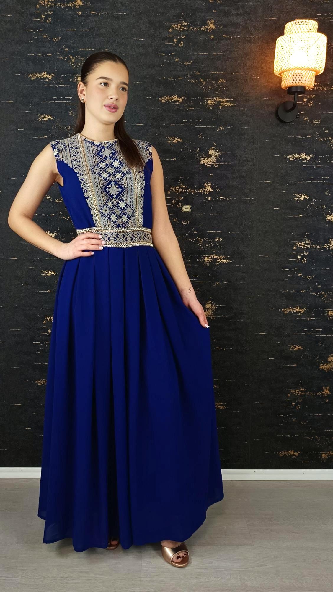 Overall Sindibad mit Abaya, royalblau, Hochzeit, Hosenanzug, Jumpsuit, Dubai Kaftan, Hennakleid, Kaftan Dress, Kaftan Frauen, Abendkleid (etsy image id: 6598417430)