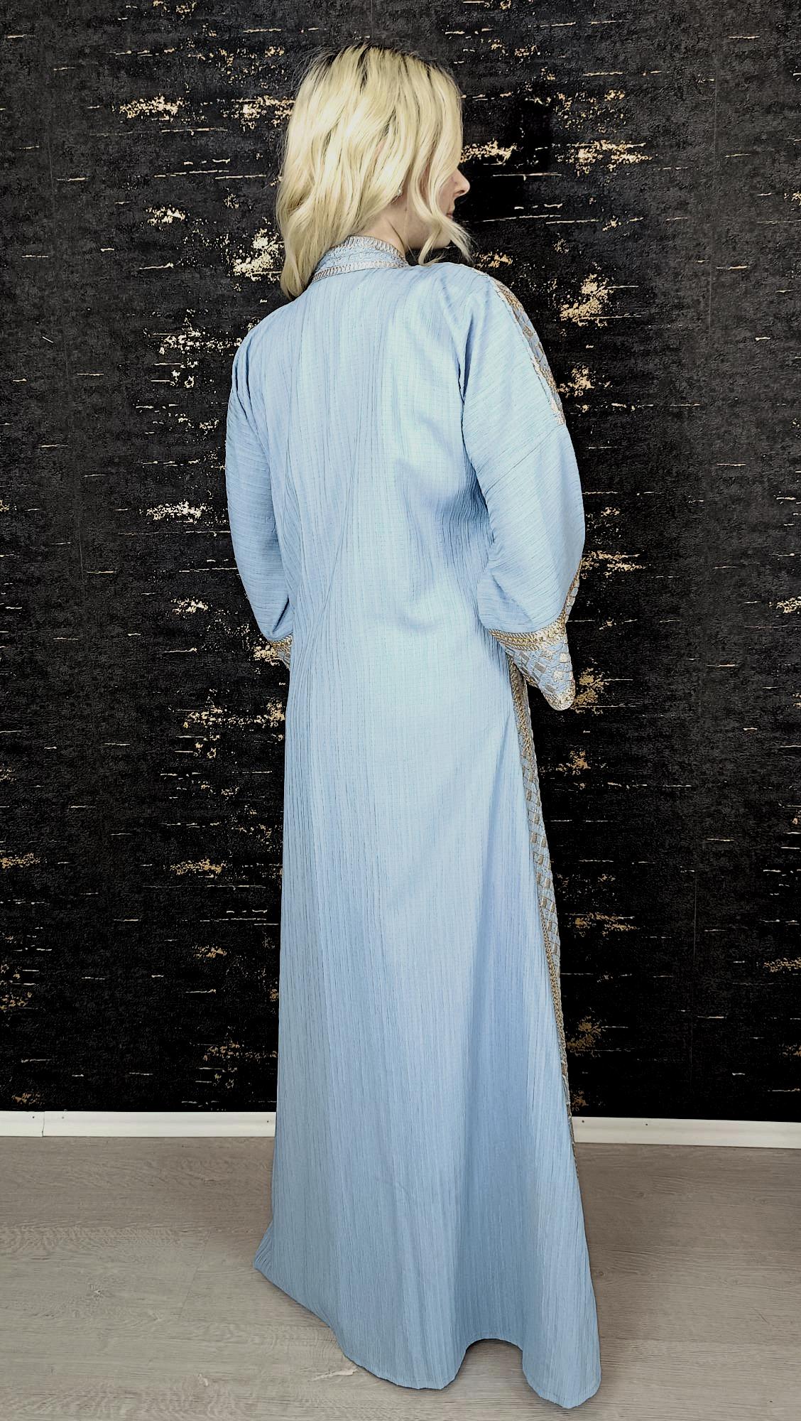 bestickter Kaftan, Hanien hellblau, Kaftan Frauen, Abendkleid, Hochzeit, marokkanische Kaftan, arabische Kaftan, Takshita, Hennakleid, Abaya (etsy image id: 6605281388)