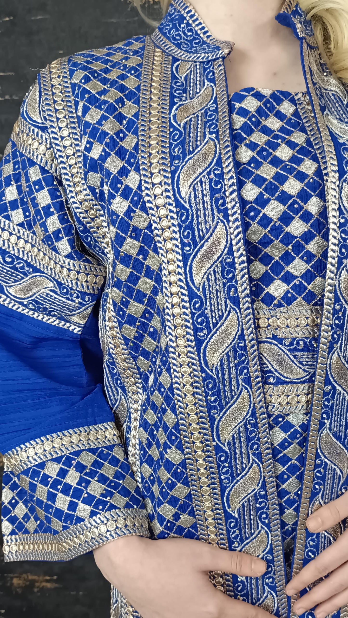 bestickter Kaftan, Hanien blau, Kaftan Frauen, Abendkleid, Hochzeit, marokkanischer Kaftan, arabischer Kaftan, Takshita, Hennakleid, Abaya __etsy:6627937010