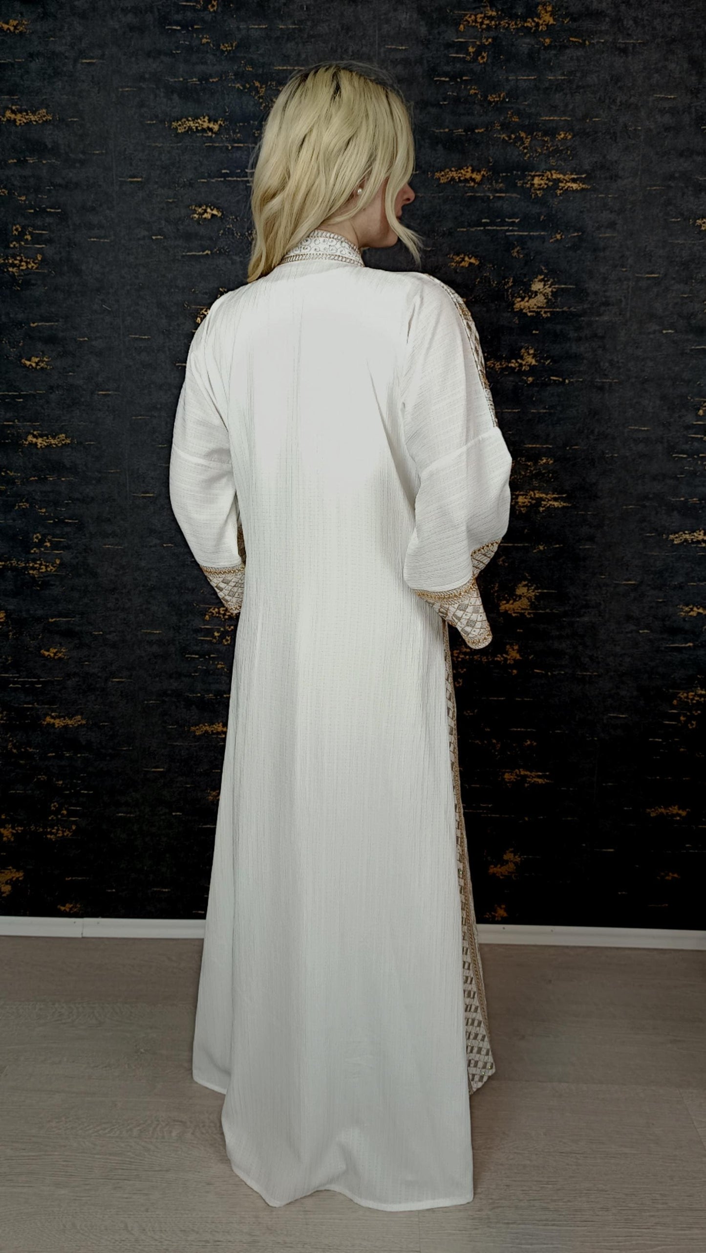 Bestickter Kaftan, Hanien Weiß, Kaftan Frauen, Abendkleid, Hochzeit, marokkanischer Kaftan, arabischer Kaftan, Takshita, Henna Kleid, Abaya (etsy image id: 6629596690)