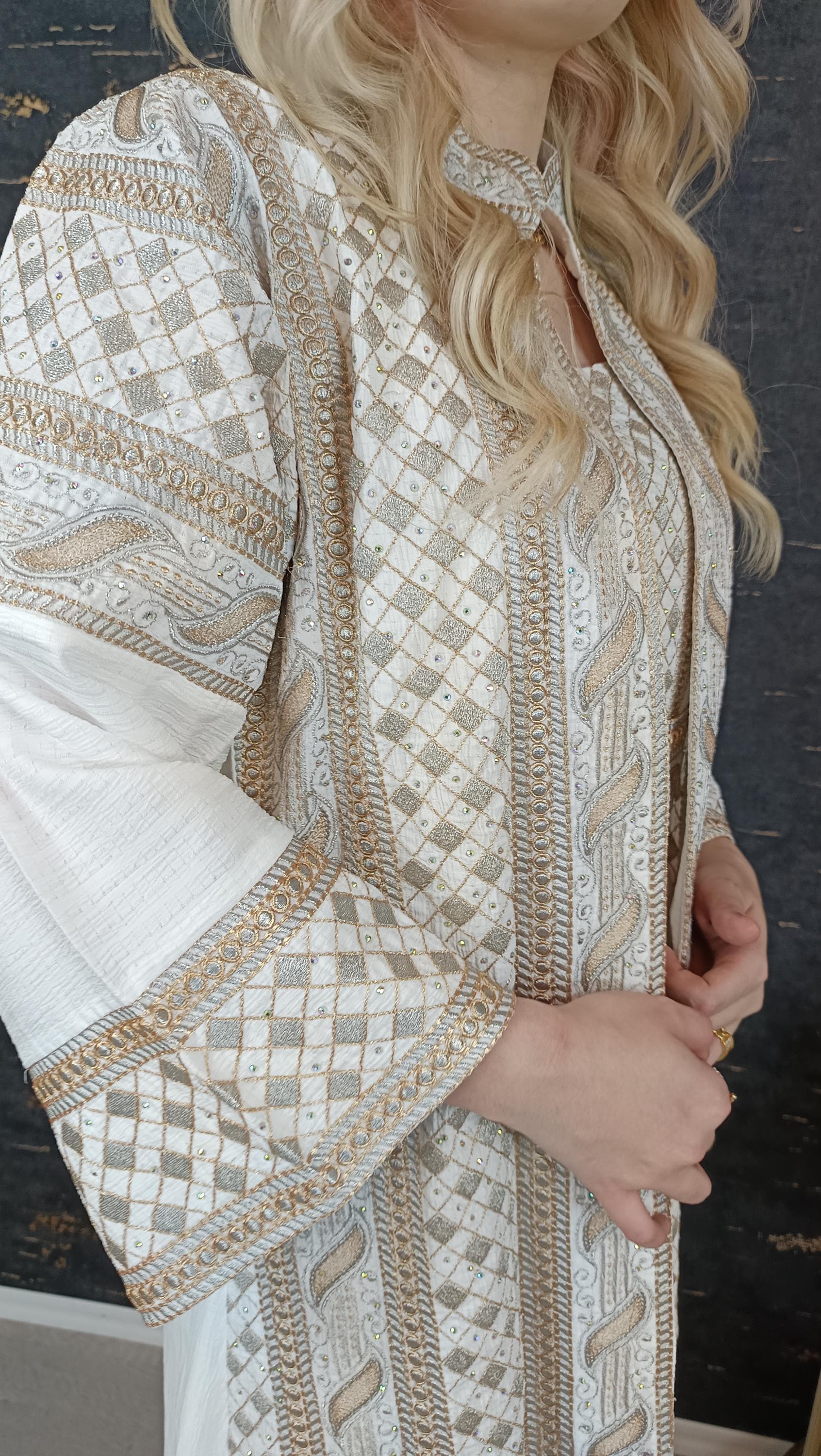 Bestickter Kaftan, Hanien Weiß, Kaftan Frauen, Abendkleid, Hochzeit, marokkanischer Kaftan, arabischer Kaftan, Takshita, Henna Kleid, Abaya (etsy image id: 6629601530)
