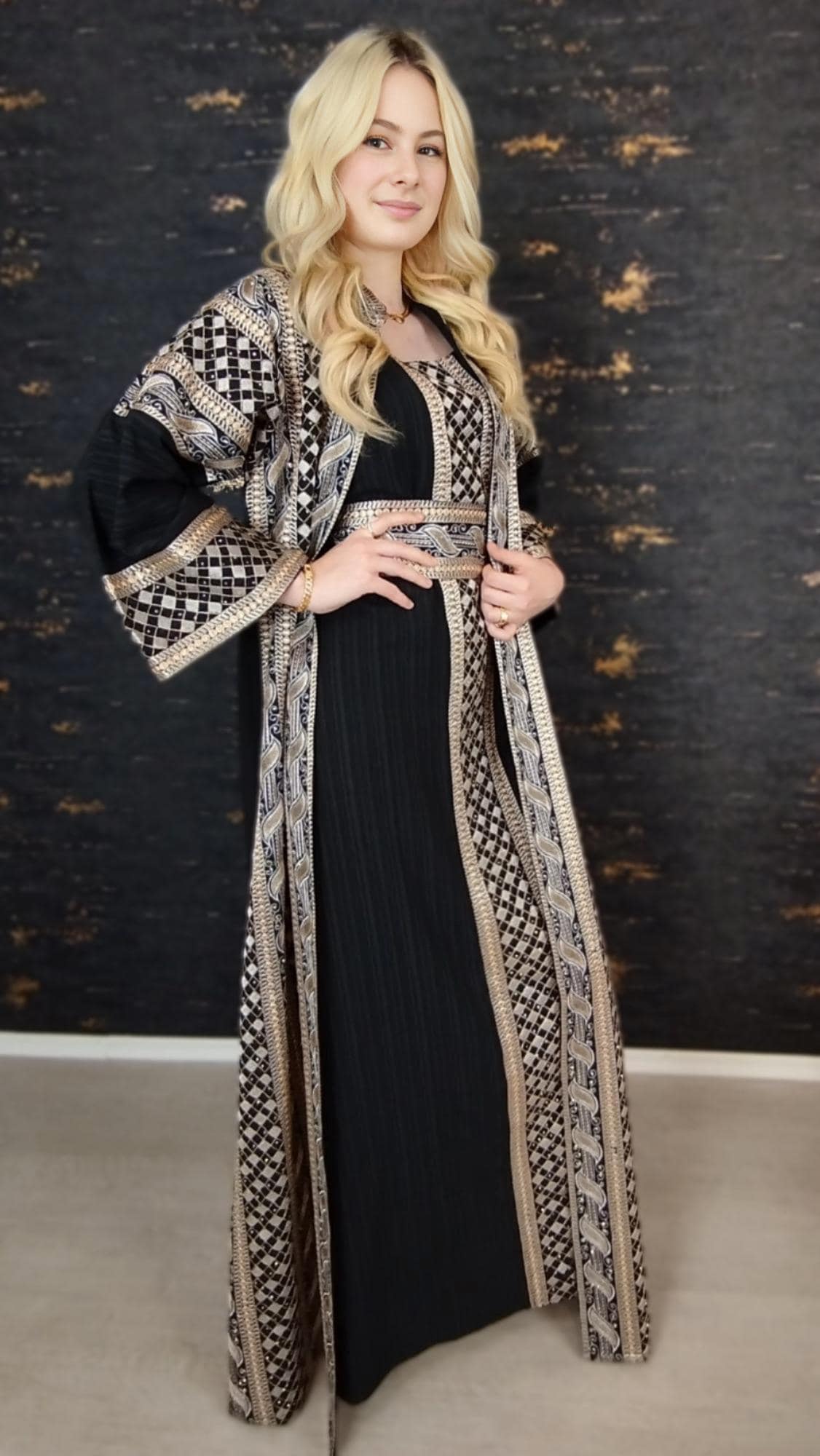 bestickter Kaftan, Hanien schwarz, Kaftan Frauen, Abendkleid, Hochzeit, marokkanischer Kaftan, arabischer Kaftan, Takshita, Hennakleid,Abaya (etsy image id: 6635578742)
