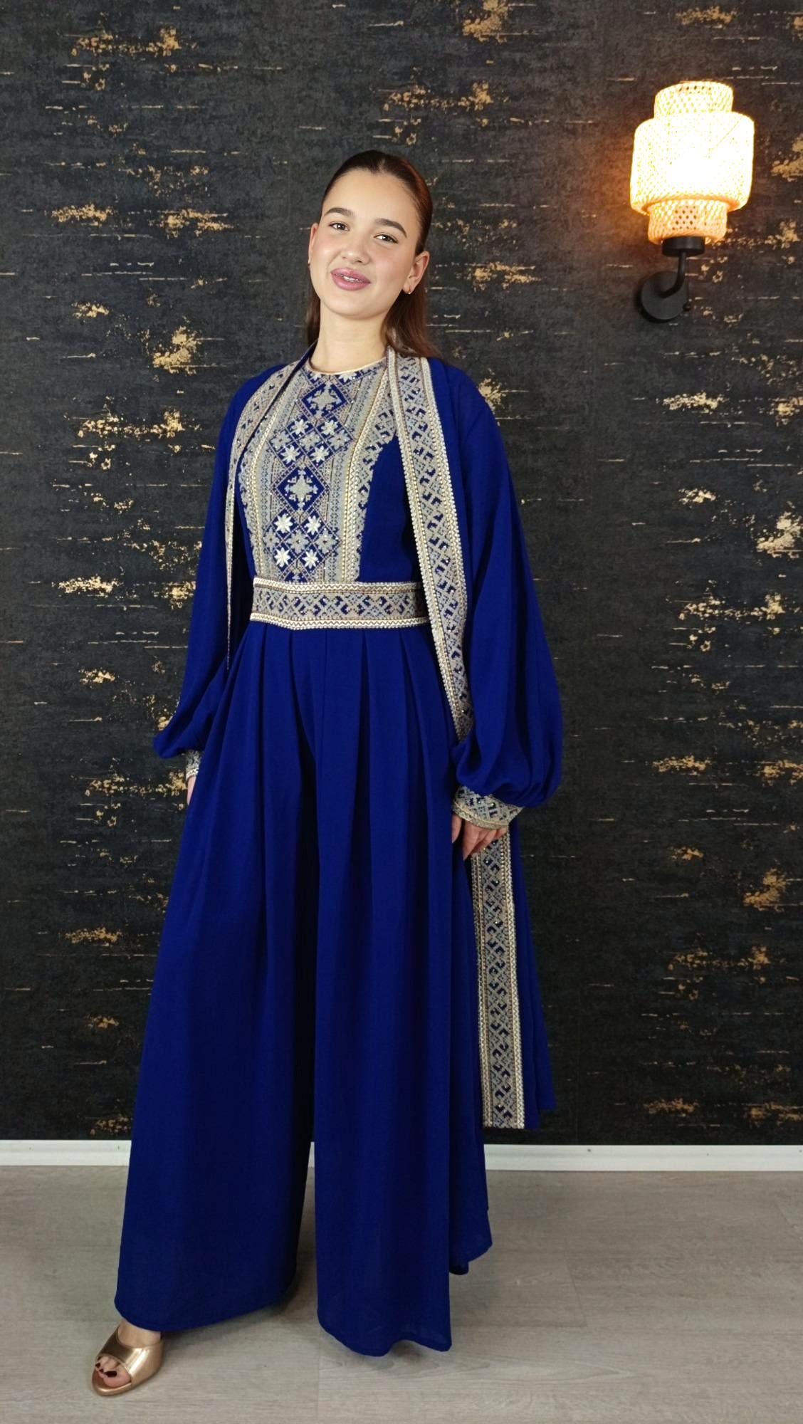 Overall Sindibad mit Abaya, royalblau, Hochzeit, Hosenanzug, Jumpsuit, Dubai Kaftan, Hennakleid, Kaftan Dress, Kaftan Frauen, Abendkleid (etsy image id: 6646530371)