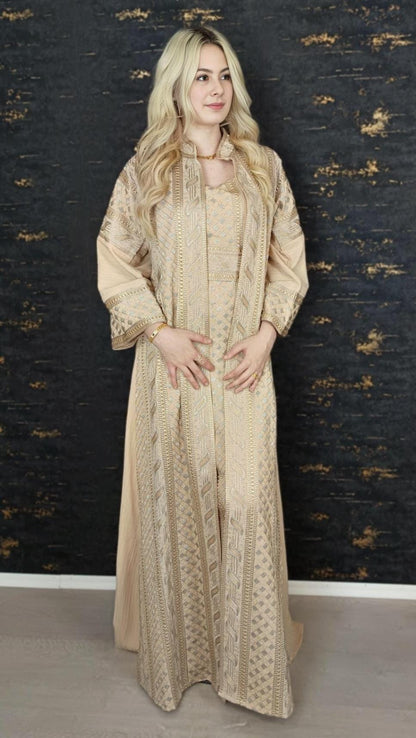 Hanien Kaftan, beige, gold/silber Stickerei, Kaftan Frauen, Abendkleid, Hochzeit, arabischer Kaftan, Takshita, Hennakleid, Abaya, Jalabiya (etsy image id: 6668845913)