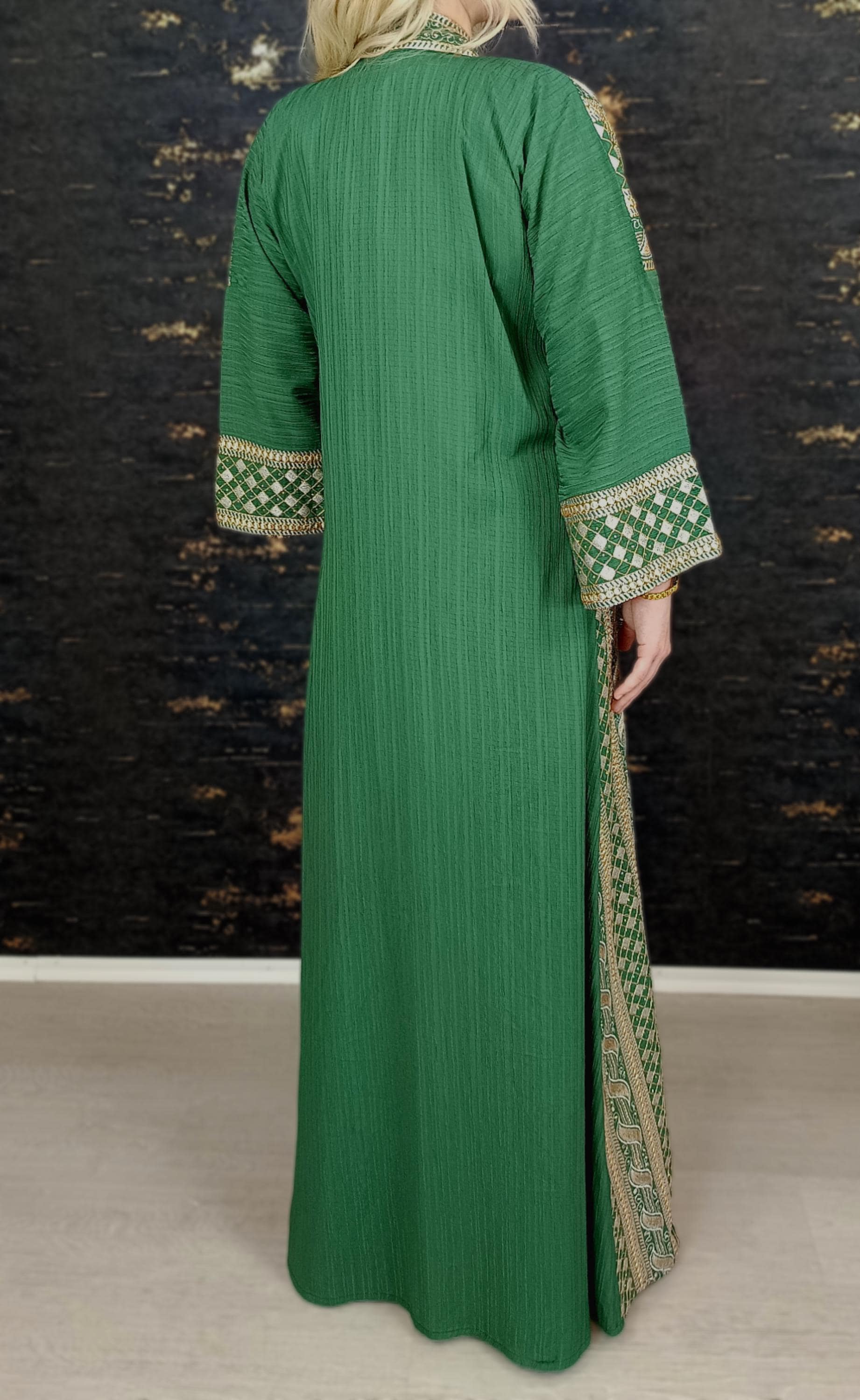 bestickter Kaftan, Hanien grün, Kaftan Frauen, Abendkleid, Hochzeit, marokkanischer Kaftan, arabischer Kaftan, Takshita, Henna Kleid, Abaya (etsy image id: 6676134323)