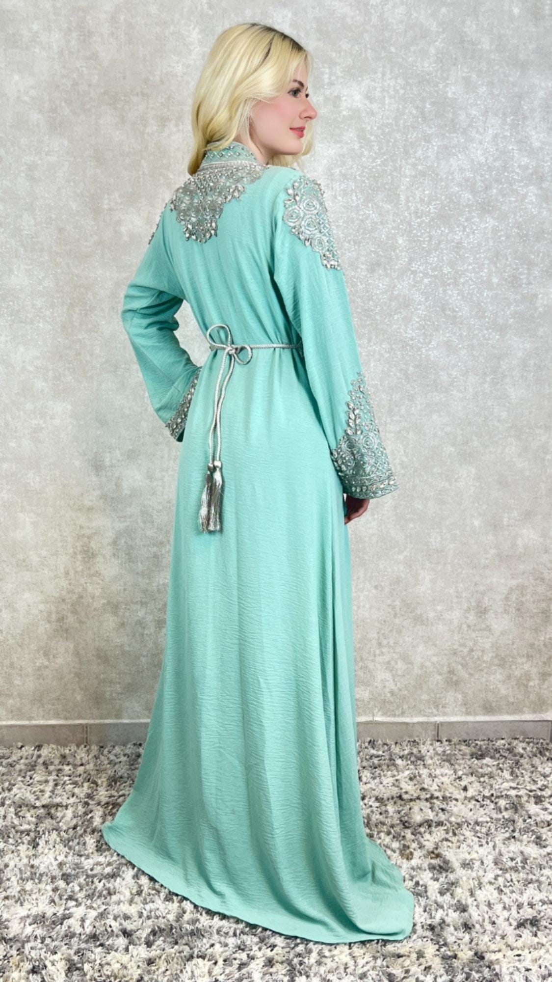 Mintgrün Kaftan | Frauen Kaftan |(L)| abaya | Arabisches Kleid | marokkanische kaftan | Dubai Kaftan | Takeshita | Henna Kleid | Karakou __etsy:7397636676