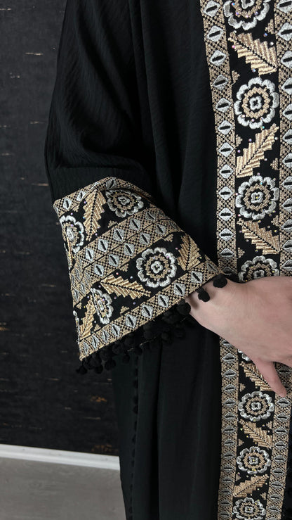 Bisht große Blume, schwarz, mit Stickerei in Gold/Silber, Ramadan Abaya, Kaftan Frauen, Hennakleid, Kimono (etsy image id: 7675764696)
