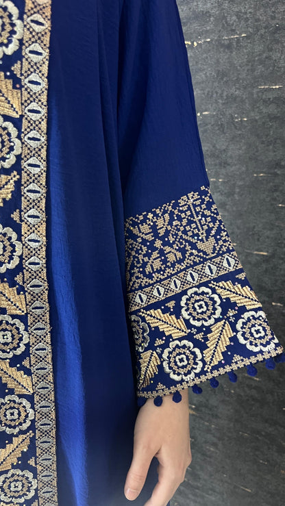 Bisht große Blume, royalblau, mit Stickerei in Gold/Silber, Ramadan Abaya, Kaftan Frauen, Hennakleid, Kimono (etsy image id: 7723699243)
