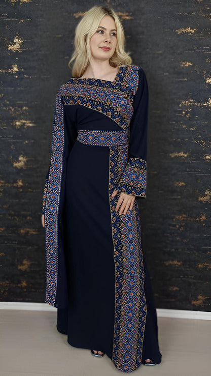 Kaftan Schaza mit Gürtel, dunkelblau, asymmetrischer Halsausschnitt, unterschiedliche Armlängen bunte Stickerei, Kleid für besondere Anlässe __etsy:7725943858