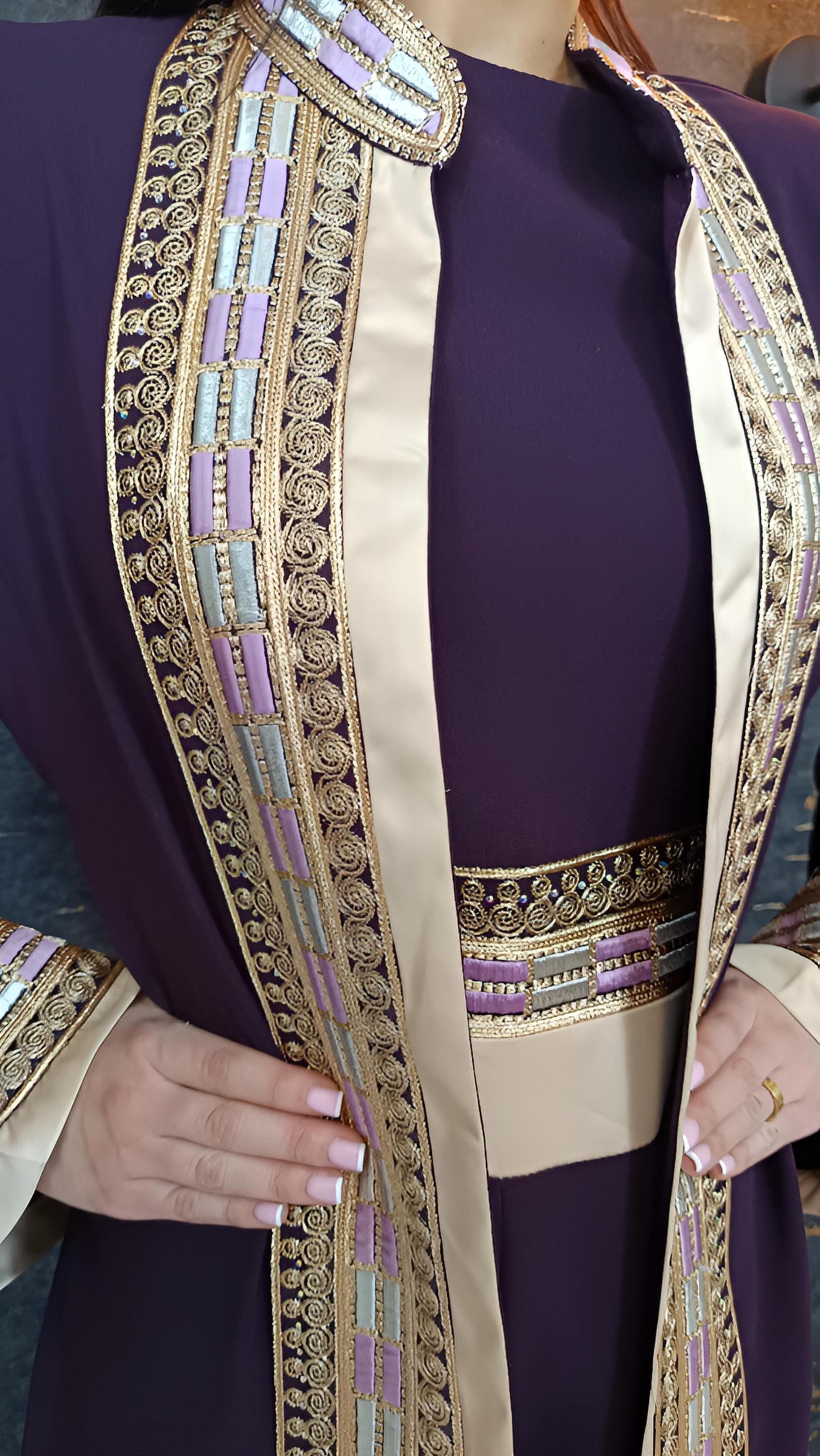 Luxus Overall Dubai, Aubergine, Hosenanzug, Jumpsuit, Kaftan, Hennakleid, Kaftan Dress, Kaftan Frauen, Abendkleid, Verlobung, Abschlusskleid __etsy:7731849171