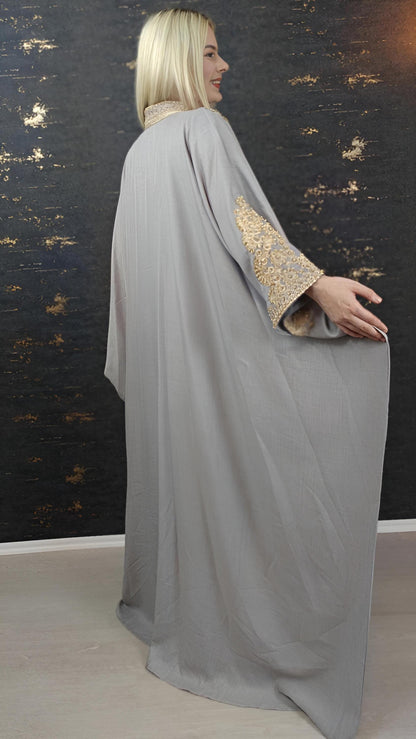 Kaftan Jasmin mit Abaya, silbergrau, Butterfly Ärmel, Gold Stickerei, Verlobung, arabischer Kaftan, Jalabiya, Hennakleid, Festkleid,Takshita __etsy:7740623187