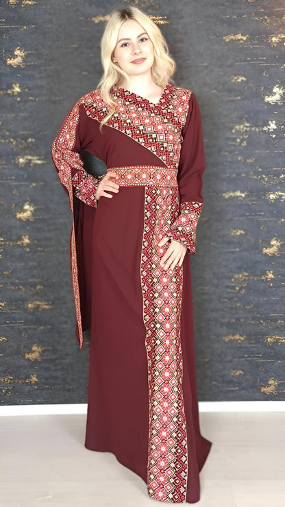 Kaftan Schaza mit Gürtel, weinrot, asymmetrischer Halsausschnitt, unterschiedliche Armlängen, bunte Stickerei, Kleid für besondere Anlässe __etsy:7773908799