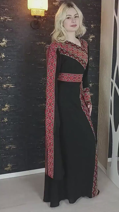 Kaftan Schaza mit Gürtel, schwarz, asymmetrischer Halsausschnitt, unterschiedliche Armlängen, bunte Stickerei, Kleid für besondere Anlässe
